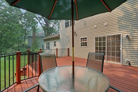 Tiny photo for 744 Strawberry Fields FLDS, Gurnee, IL 60031 (MLS # 12708954)
