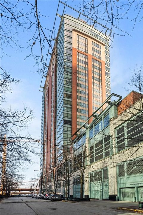445 E NORTH WATER Street 2501 Chicago IL 60611