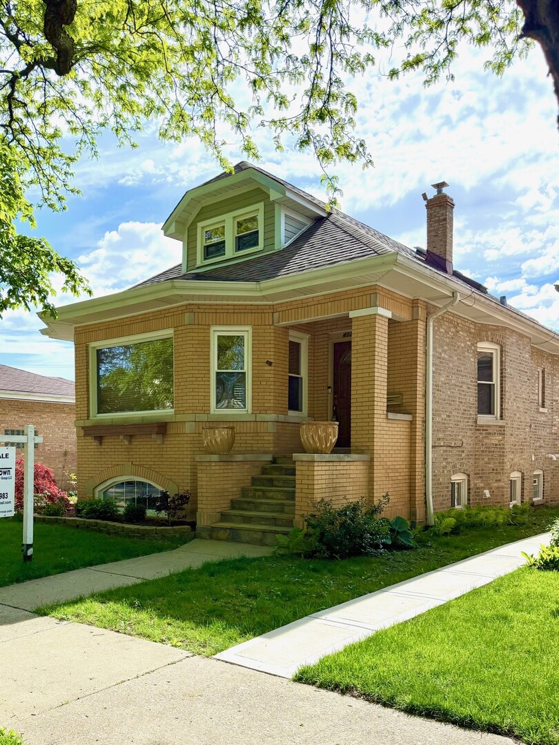 4026 N Pittsburgh Avenue