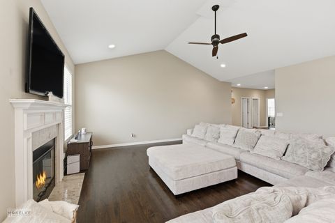 Tiny photo for 931 S Carly Circle, Yorkville, IL 60560 (MLS # 12517490)