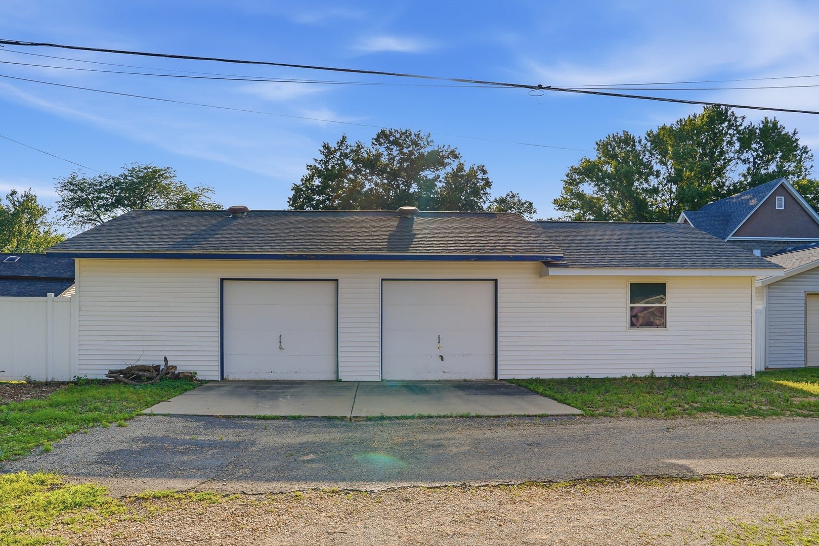 709 S 2nd Street