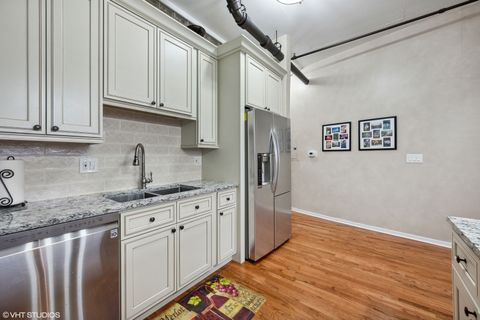 Tiny photo for 6 S Laflin Street #807S, Chicago, IL 60607 (MLS # 12616039)