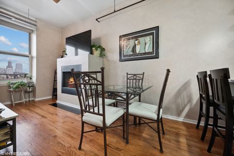 Tiny photo for 6 S Laflin Street #807S, Chicago, IL 60607 (MLS # 12616039)