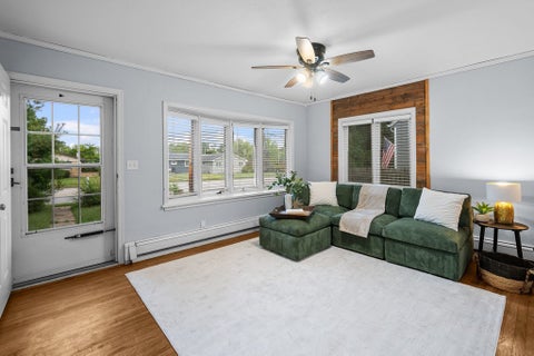 Tiny photo for 3414 Marquette Street, Davenport, IA 52806 (MLS # 12759475)
