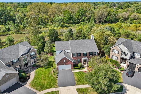 Tiny photo for 35 Oakview Court, South Elgin, IL 60177 (MLS # 12758575)