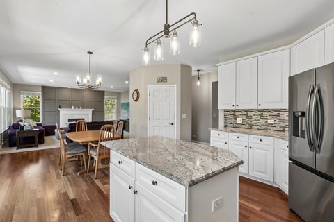 Tiny photo for 35 Oakview Court, South Elgin, IL 60177 (MLS # 12758575)