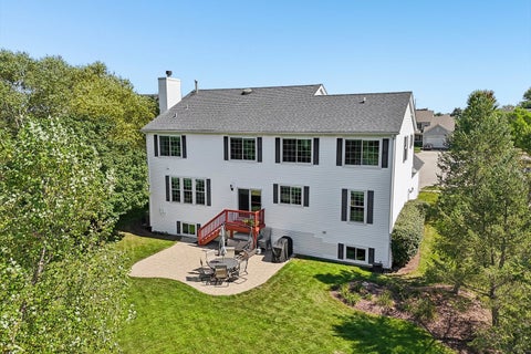 Tiny photo for 35 Oakview Court, South Elgin, IL 60177 (MLS # 12758575)