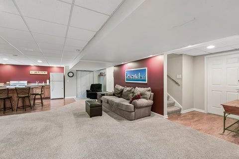 Tiny photo for 35 Oakview Court, South Elgin, IL 60177 (MLS # 12758575)