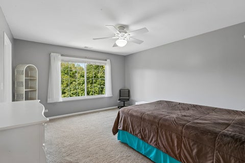Tiny photo for 35 Oakview Court, South Elgin, IL 60177 (MLS # 12758575)
