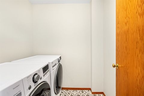 Tiny photo for 2172 Prairie Trail, Round Lake Heights, IL 60073 (MLS # 12524803)