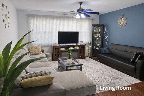 Tiny photo for 8300 CHRISTIANA Avenue #2E, Skokie, IL 60076 (MLS # 12614823)