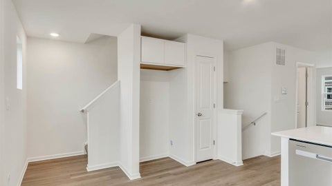 Tiny photo for 415 Lakeshore Court, St. Charles, IL 60174 (MLS # 12760331)