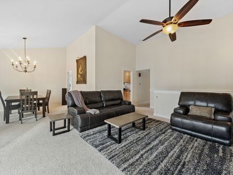 Tiny photo for 276 Old Barn Road #276-B, Barrington, IL 60010 (MLS # 12537632)