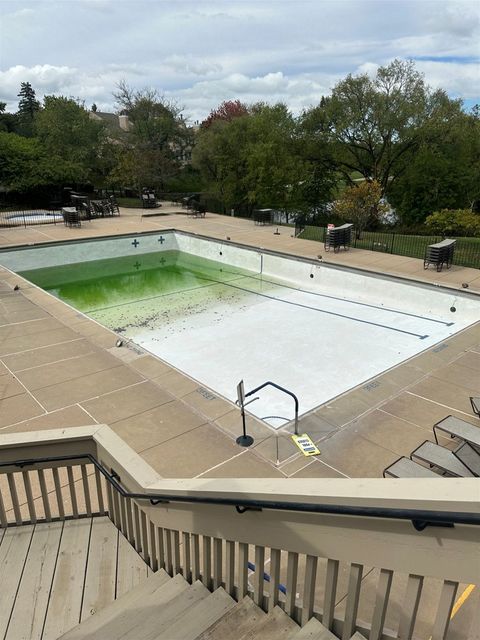 Tiny photo for 276 Old Barn Road #276-B, Barrington, IL 60010 (MLS # 12537632)