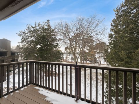 Tiny photo for 276 Old Barn Road #276-B, Barrington, IL 60010 (MLS # 12537632)