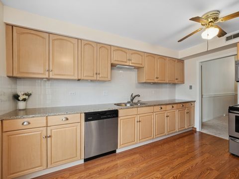 Tiny photo for 276 Old Barn Road #276-B, Barrington, IL 60010 (MLS # 12537632)