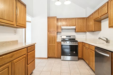 Tiny photo for 18611 W Sterling Court, Grayslake, IL 60030 (MLS # 12516990)