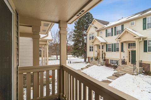 Tiny photo for 18611 W Sterling Court, Grayslake, IL 60030 (MLS # 12516990)