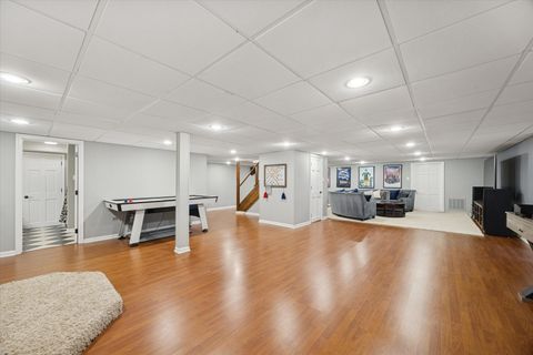 Tiny photo for 245 Meadowbrook Lane, Hinsdale, IL 60521 (MLS # 12509702)