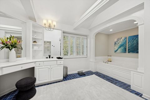 Tiny photo for 245 Meadowbrook Lane, Hinsdale, IL 60521 (MLS # 12509702)