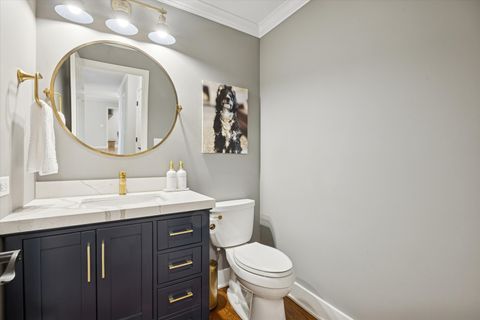 Tiny photo for 245 Meadowbrook Lane, Hinsdale, IL 60521 (MLS # 12509702)