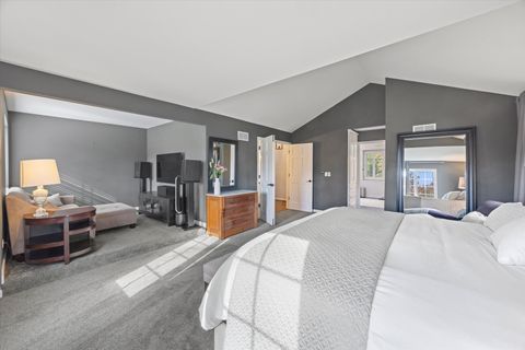 Tiny photo for 245 Meadowbrook Lane, Hinsdale, IL 60521 (MLS # 12509702)