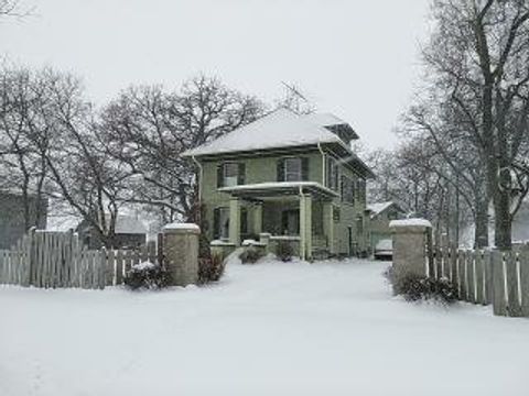 A home in Paw Paw