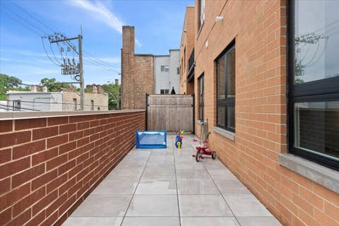 Tiny photo for 1548 W Ardmore Avenue #2F, Chicago, IL 60660 (MLS # 12710024)