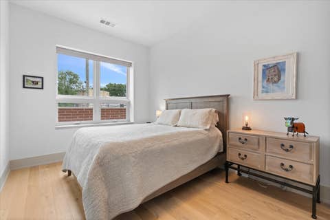 Tiny photo for 1548 W Ardmore Avenue #2F, Chicago, IL 60660 (MLS # 12710024)