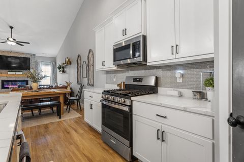 Tiny photo for 7 Prairie Trail, Monticello, IL 61856 (MLS # 12597958)