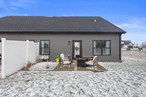 Tiny photo for 7 Prairie Trail, Monticello, IL 61856 (MLS # 12597958)