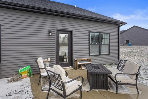 Tiny photo for 7 Prairie Trail, Monticello, IL 61856 (MLS # 12597958)