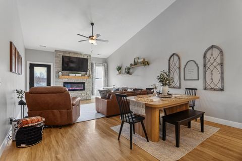 Tiny photo for 7 Prairie Trail, Monticello, IL 61856 (MLS # 12597958)