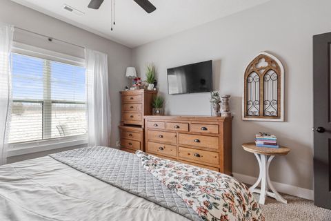 Tiny photo for 7 Prairie Trail, Monticello, IL 61856 (MLS # 12597958)