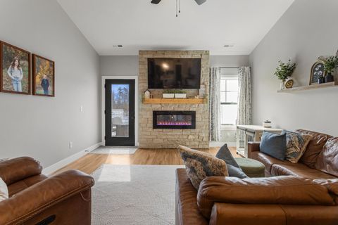 Tiny photo for 7 Prairie Trail, Monticello, IL 61856 (MLS # 12597958)