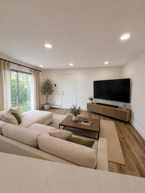 Tiny photo for 7101 Oconnell Drive #2C, Chicago Ridge, IL 60415 (MLS # 12777988)