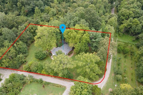 Tiny photo for 222 Bay Road, Carbondale, IL 62903 (MLS # 12735852)
