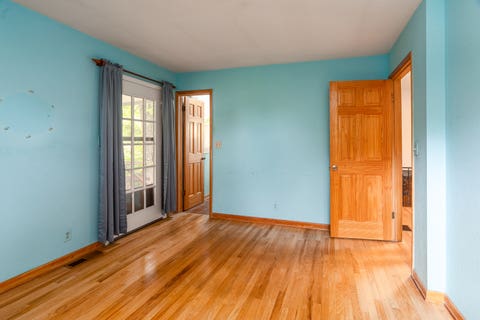 Tiny photo for 222 Bay Road, Carbondale, IL 62903 (MLS # 12735852)