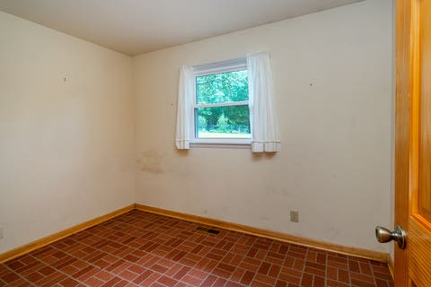 Tiny photo for 222 Bay Road, Carbondale, IL 62903 (MLS # 12735852)