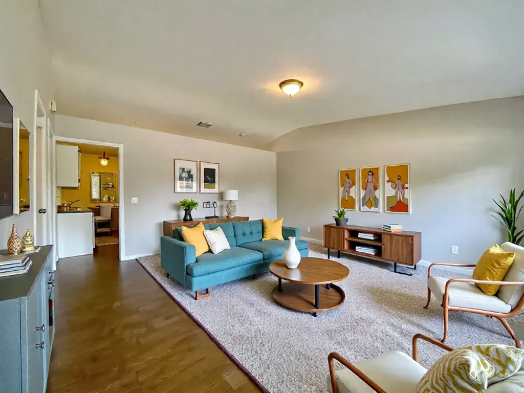 317 E Schaumburg Road
