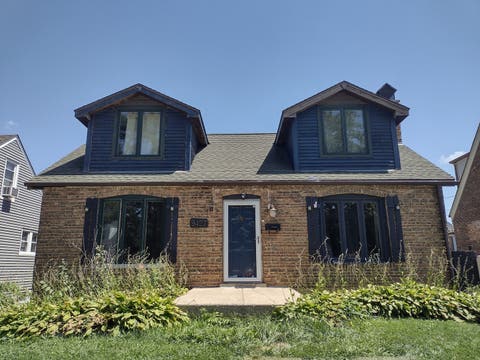 Photo of 9427 S Saint Louis Avenue, Evergreen Park, IL 60805 (MLS # 12486797)