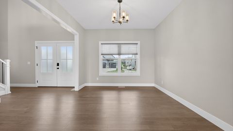 Tiny photo for 5104 Finlen Lane, Bloomington, IL 61705 (MLS # 12624343)