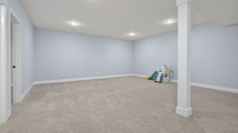 Tiny photo for 5104 Finlen Lane, Bloomington, IL 61705 (MLS # 12624343)