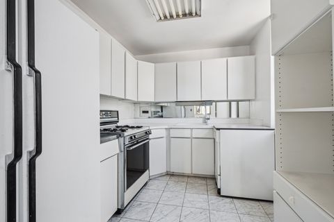 Tiny photo for 253 E Delaware Place #20G-E, Chicago, IL 60611 (MLS # 12471890)