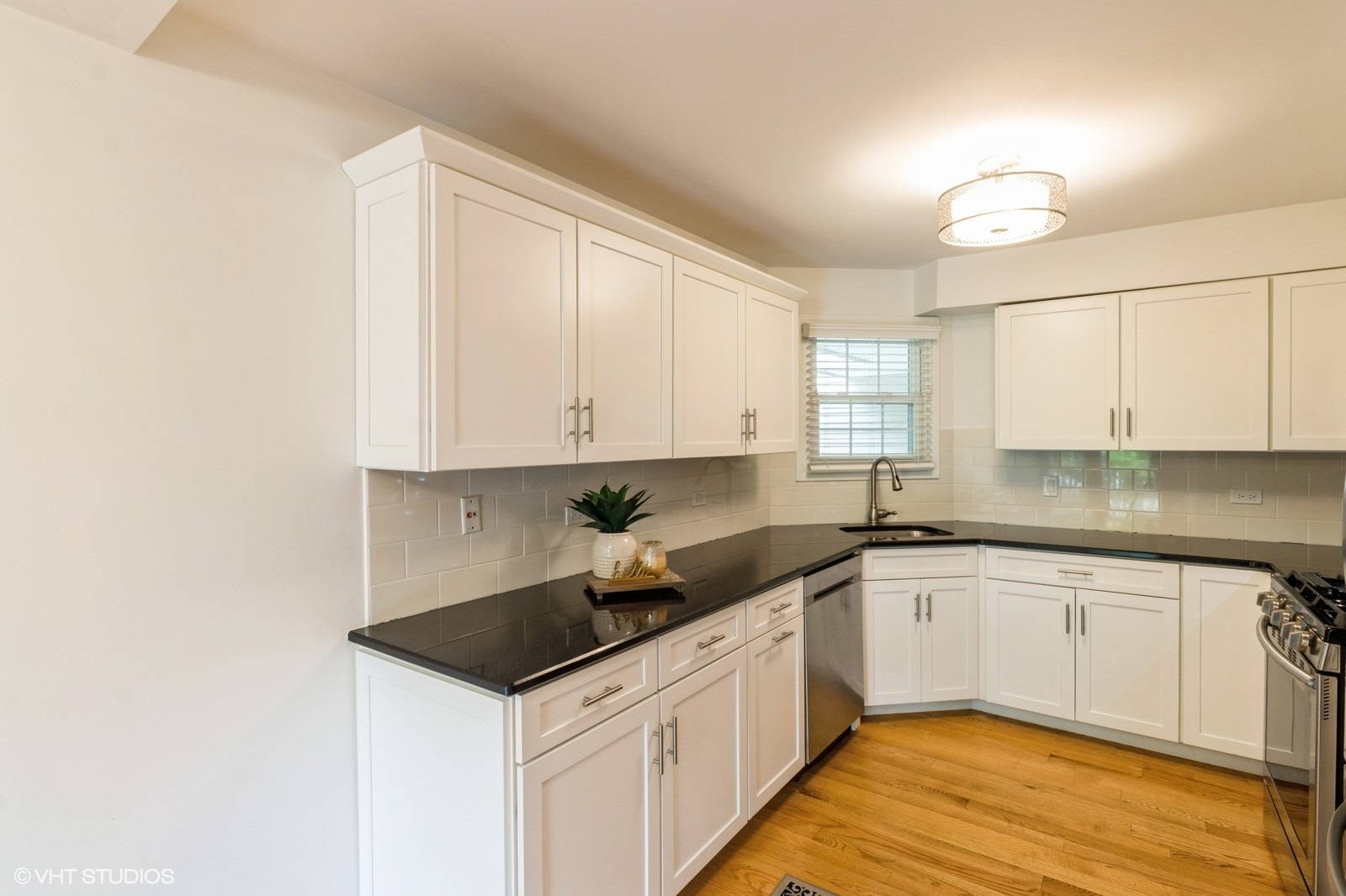 1083 Lakewood Circle