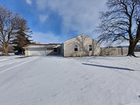 Tiny photo for 252 S Ashbury Avenue, Bolingbrook, IL 60440 (MLS # 12531867)