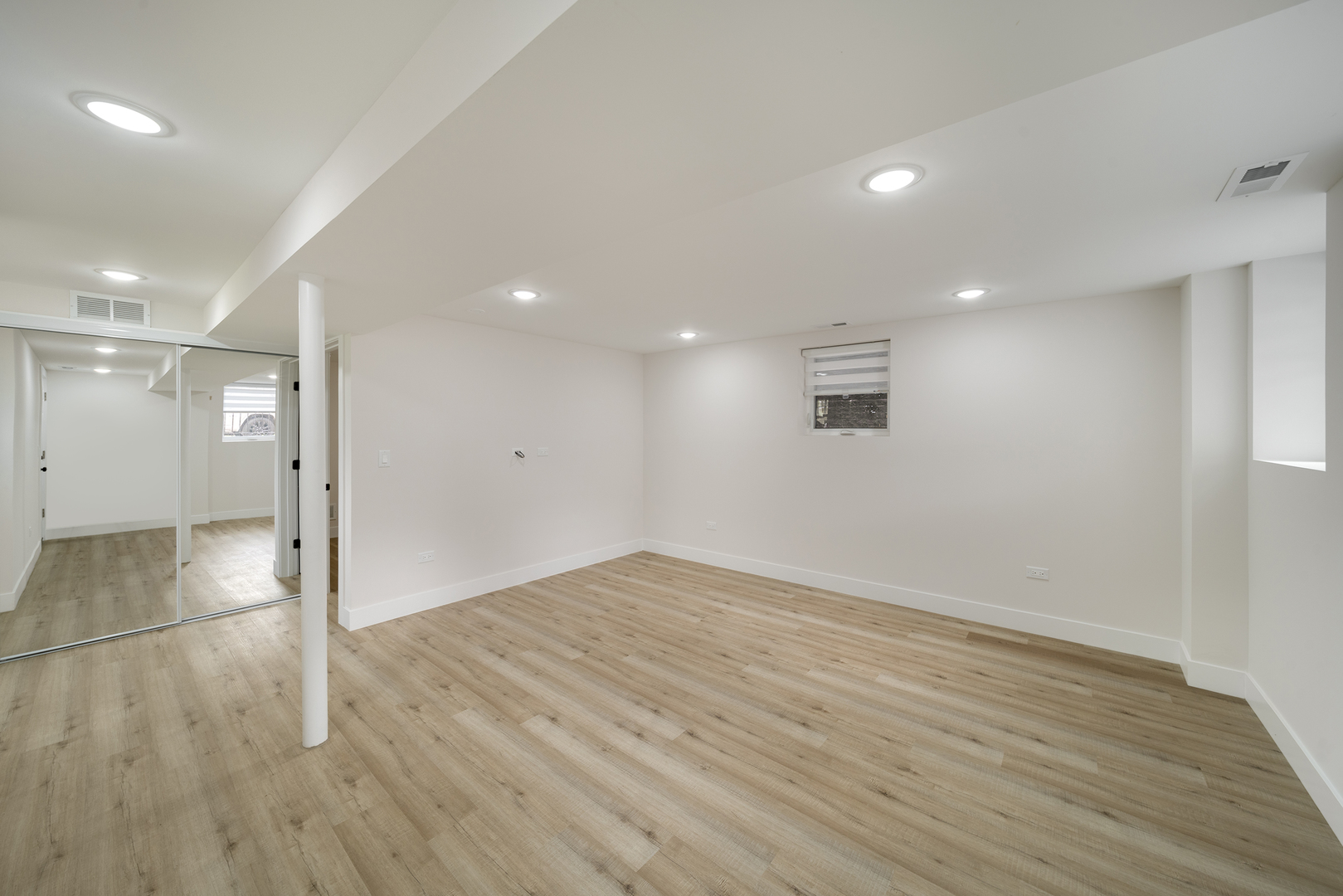 1137 N Francisco Avenue 1