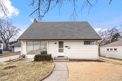 Tiny photo for 128 S Michigan Avenue, Addison, IL 60101 (MLS # 12577952)