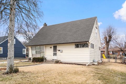Tiny photo for 128 S Michigan Avenue, Addison, IL 60101 (MLS # 12577952)