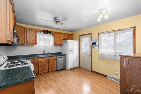 Tiny photo for 128 S Michigan Avenue, Addison, IL 60101 (MLS # 12577952)